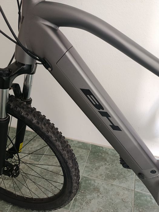 Bicicleta Btt Elétrica BH como nova
