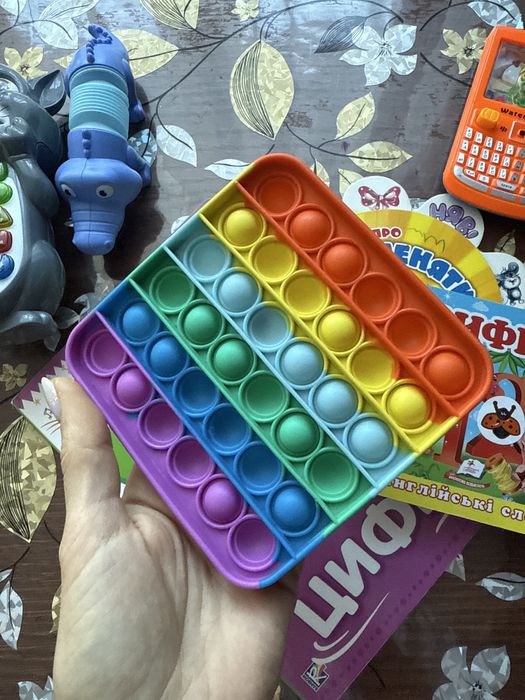 Іграшки для маляти, Том телефон, книги цифри, попіт, гра колечка