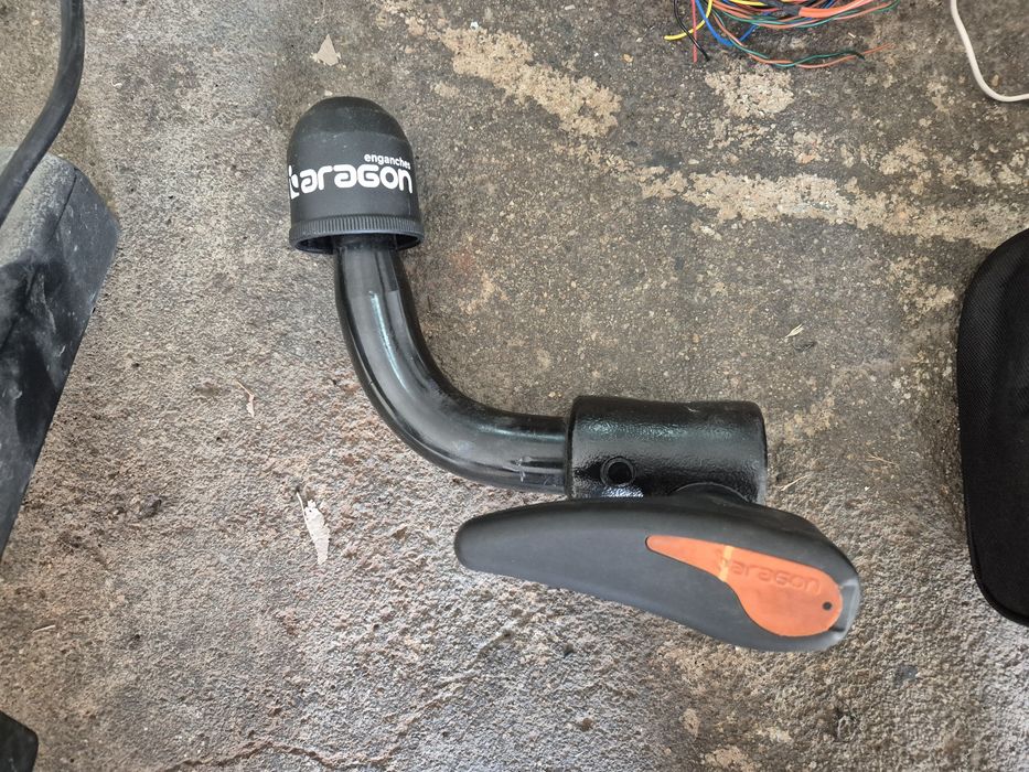 Engante de reboque Peugeot e Citroën