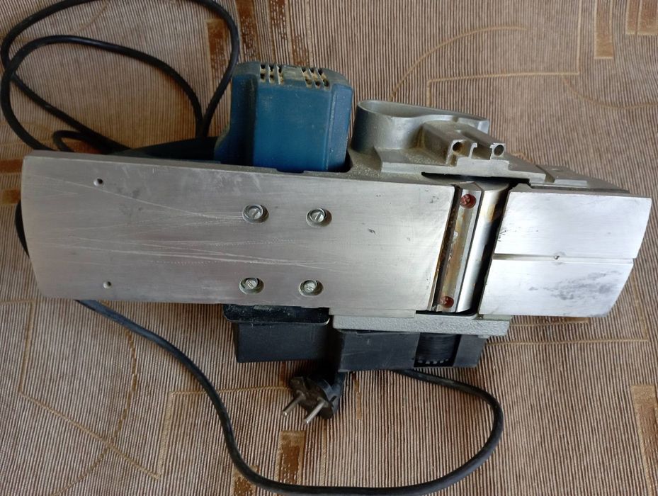 Рубанок електричний Phiolent P2-82