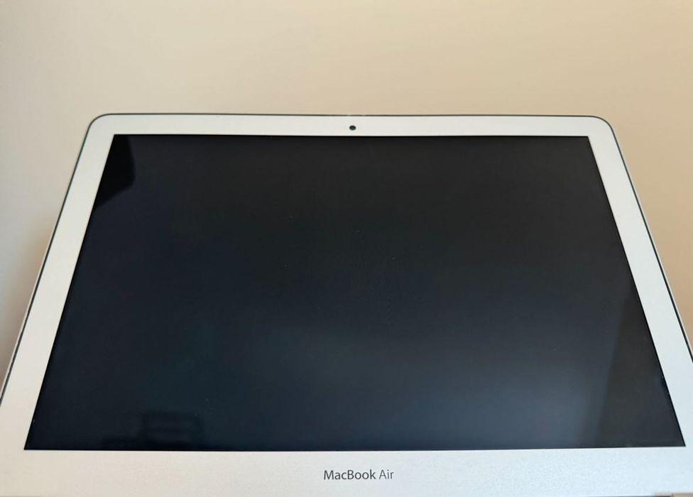 MacBook Air 2017 A1466 на запчастини