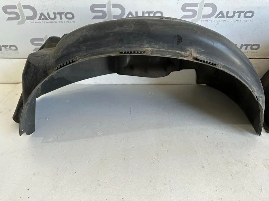 Cave Roda Frente Direita - Range Rover P38
