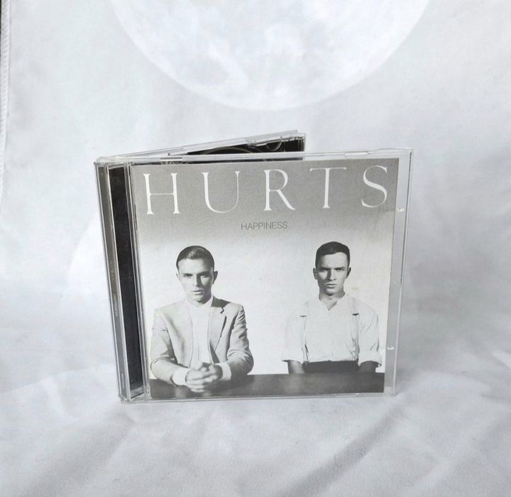 Hurts Happiness płyta CD synthpop