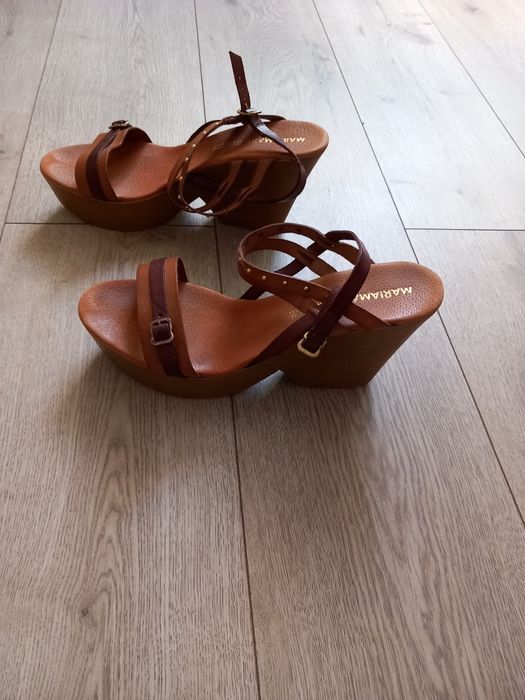 buty na koturnie tx maxx