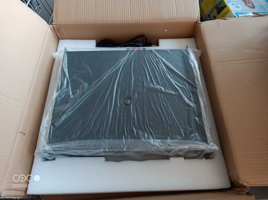 LD Systems DEEP2 1600 - Końcówka mocy PA 2 x 800 W