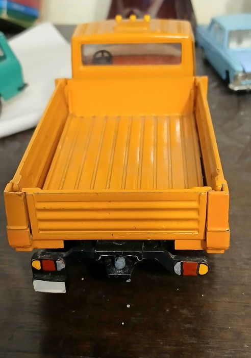 КАМАЗ .ЗИЛ .модель 1:43 производства ссср.