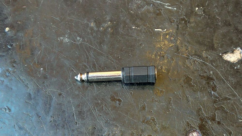 Переходник (адаптер) Jack 3.5мм (м/п)-Jack 6,3мм (п/м) моно/стерео