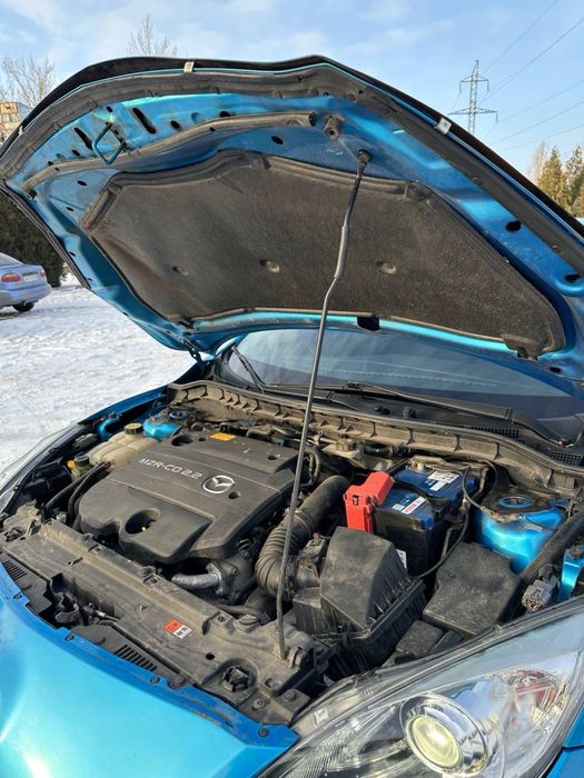 Mazda   2011  в супер ідеальному стані