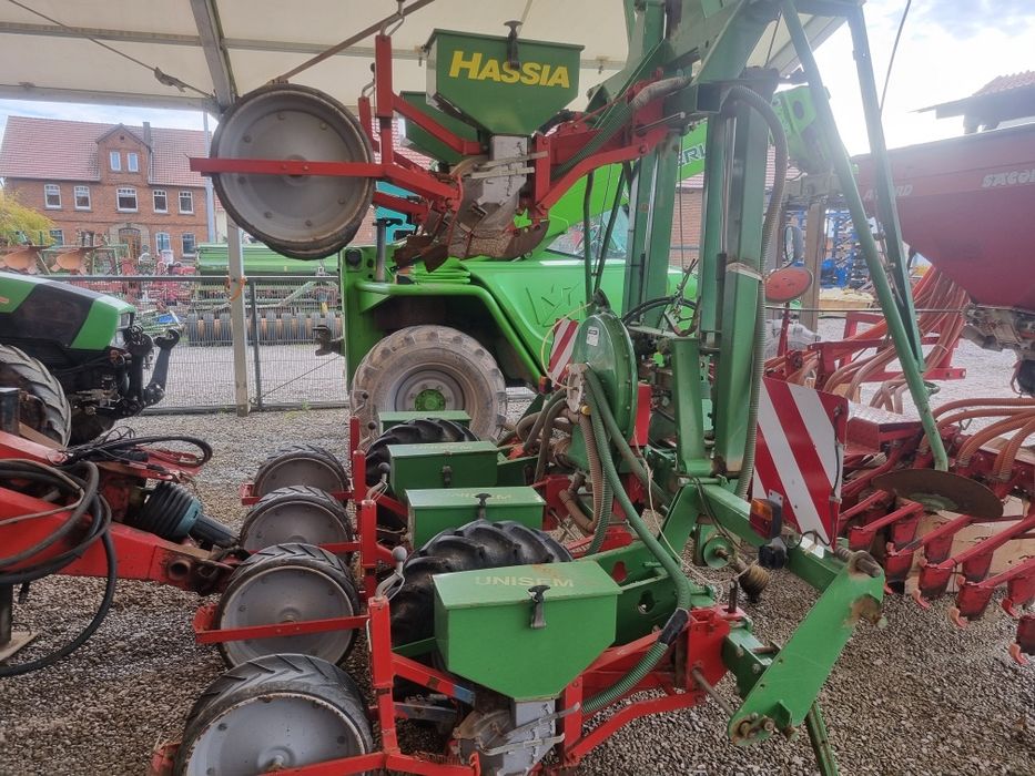 Siewnik do kukurydzy hassia 6 rzędów