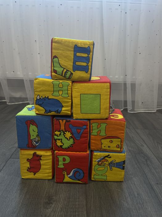 Мʼякі кубики з українською абеткою