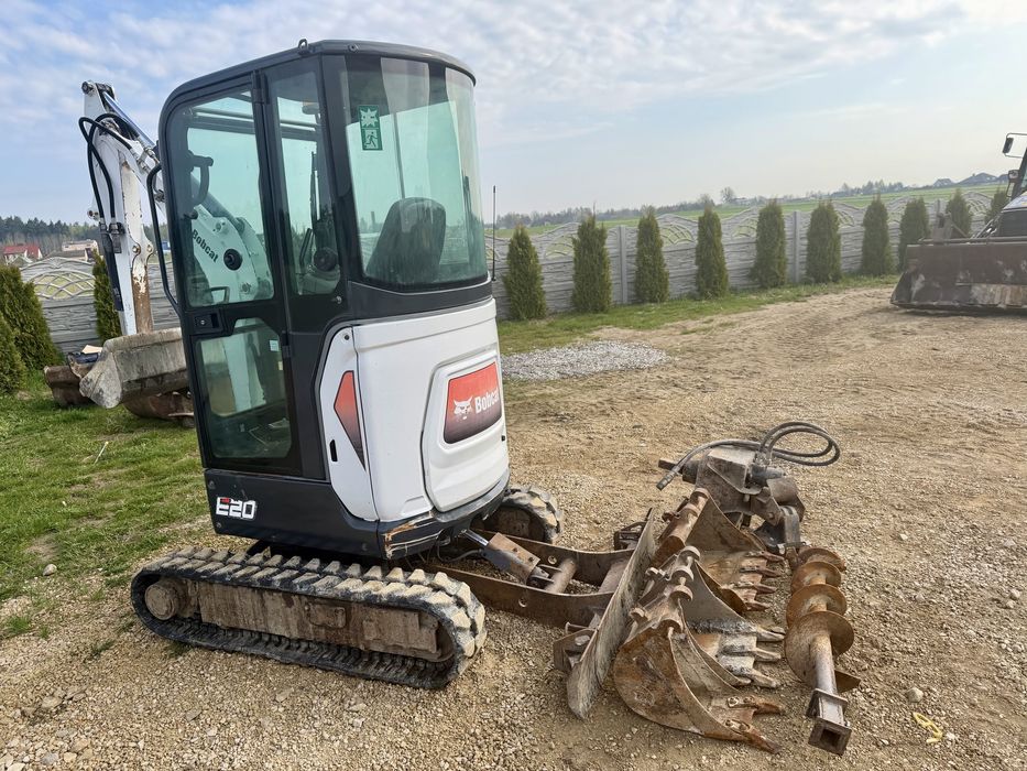 Bobcat E20 2015 r 4 łyżki wiertnica mini koparka bobcat e20