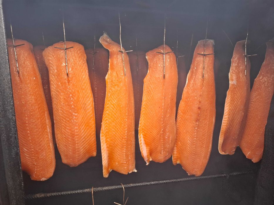 Łosoś Wędzony Na zimno. Tradycja!