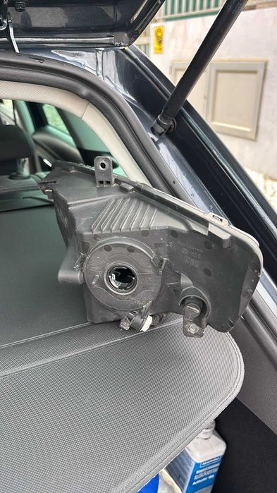 Farol de nevoeiro Seat Leon 5F direito