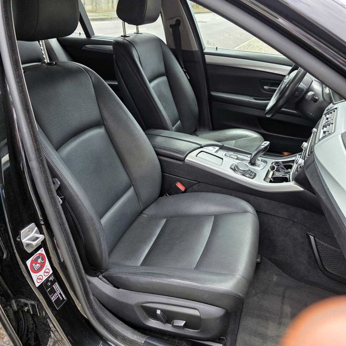 BMW 520d Touring Auto Luxury Edition 12/2015