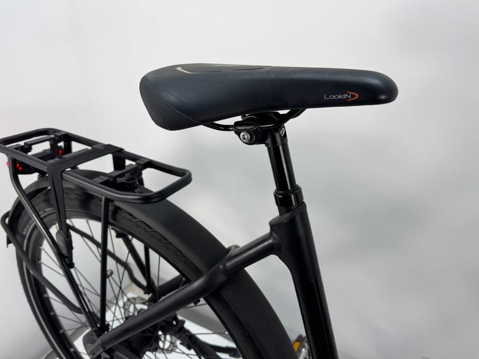 Rower elektryczny GIANT Dailytour E+ C7 rozmiar 53 cm bateria 500Wh