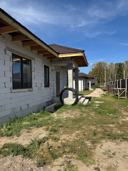 Продаж будинку(єОселя )