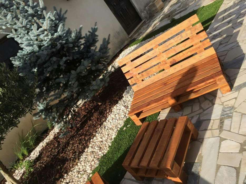 Móveis em paletes