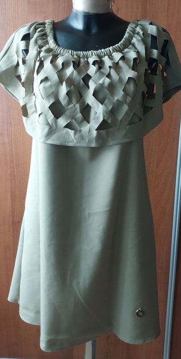 Sukienka oliwkowa uniwersalny