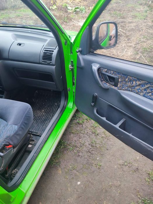 Продам автомобіль Peugeot Partner