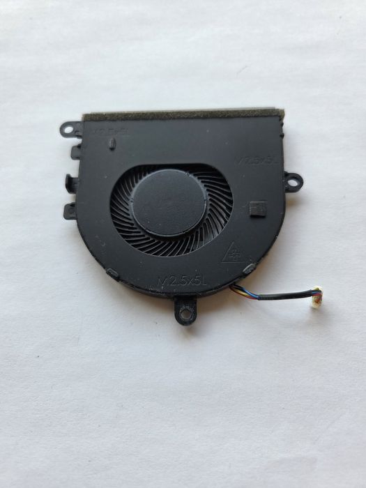 Orginalny Wentylator do laptopa DELL INSPIRON 3583 P75F ( 07MCD0 7MCD0 ) Pasują również do modeli DELL Inspiron  3501 3583 3584 3593 3595 P75F013 5570