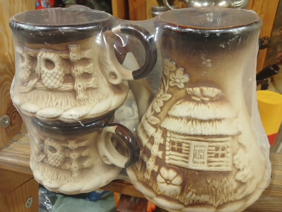 Керамическая турка и 2чашки.