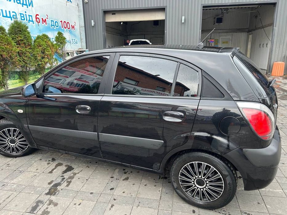 Продам Kia Rio 2007 рік
