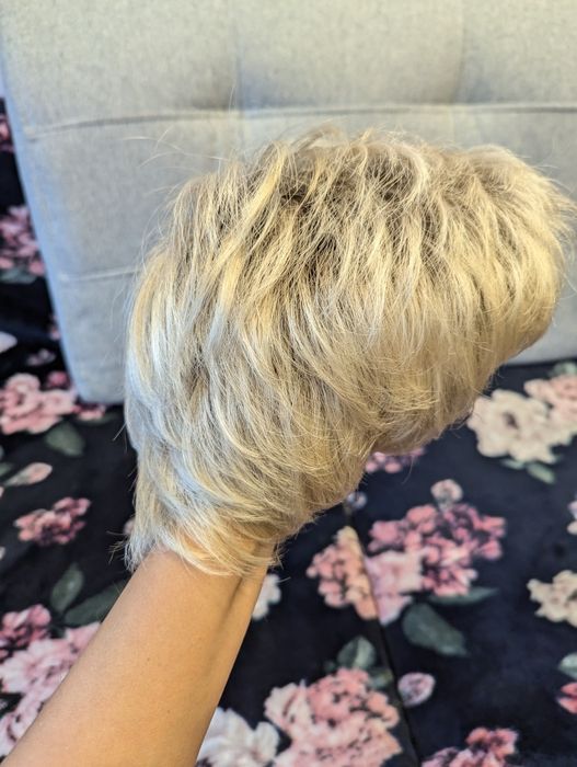 Topper tupet blond chłodny z ciemnym odrostem