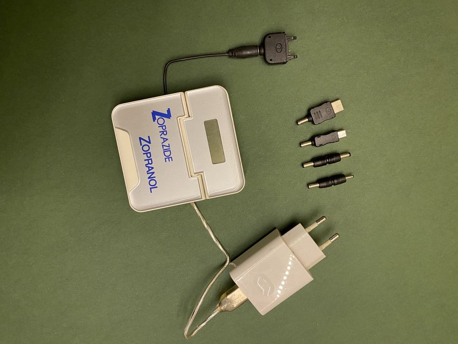 Универсальное зарядное устройство на телефоны старых образцов