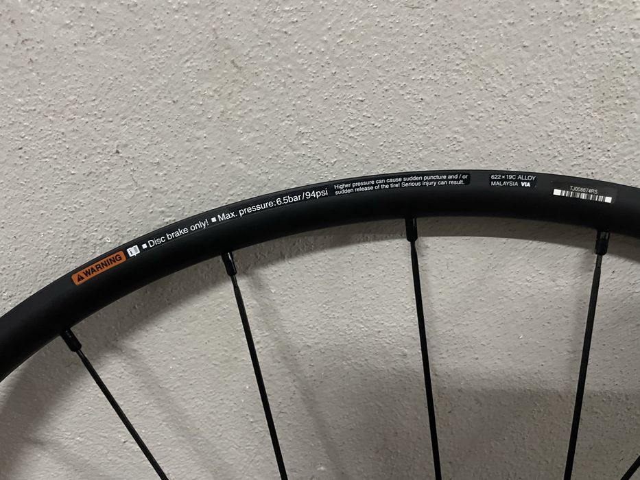 Rodas Shimano RS - 622x19c