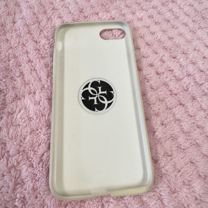 Etui iPhone 7/8 Guees
