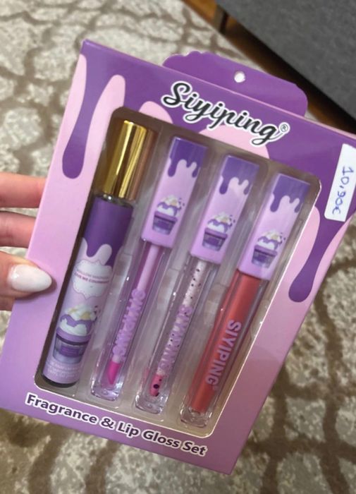 Kit perfume + gloss