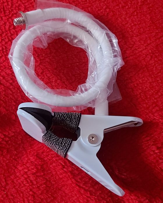 Uchwyt do kamer aparatów