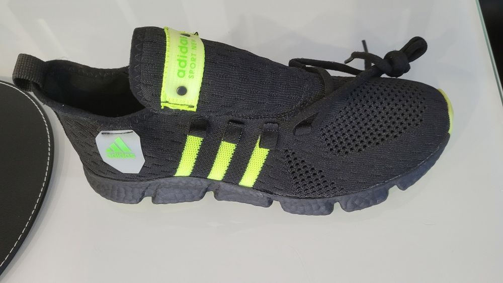 Buty Adidas 42 nowe czarne