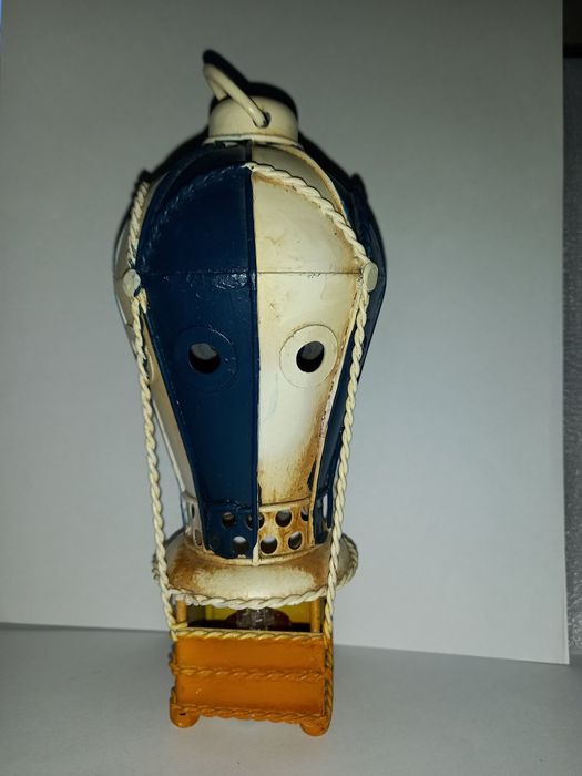 Decoração de metal - balão de ar quente