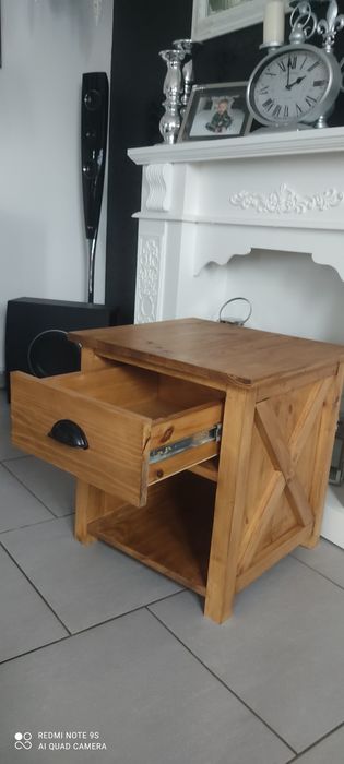 Łóżko sypialniane drewno sosnowe