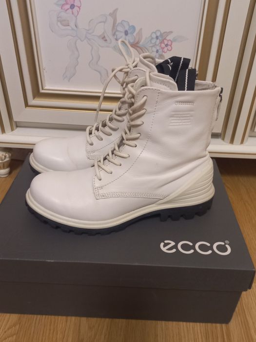 Ботинки сапоги ECCO  Р 39