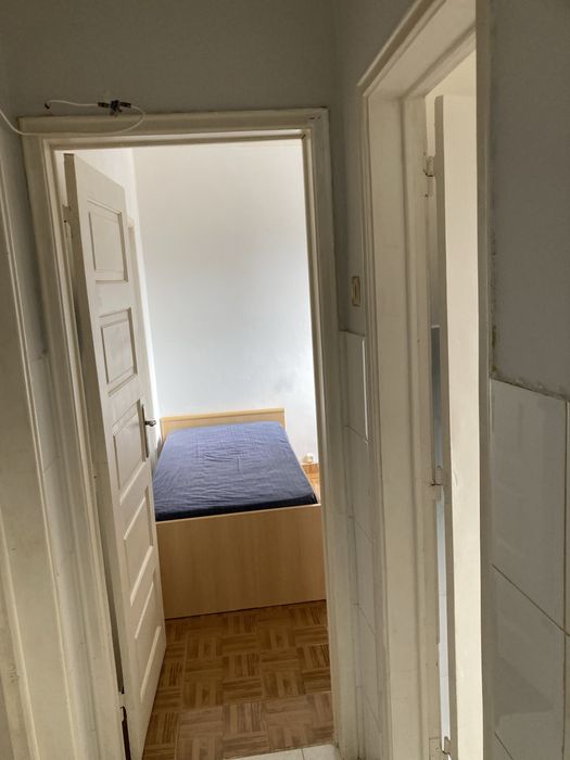 Alugar quarto no cacem perto de estacão