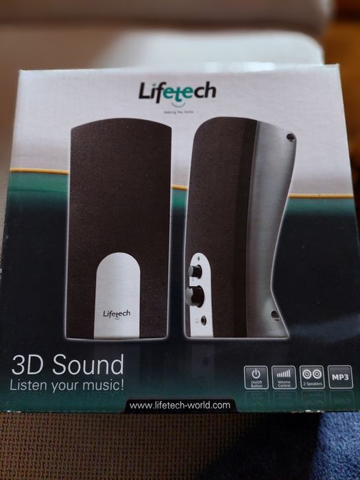 Selling Logitech Computer Speakers with 3D Sound 2.064550965865987120