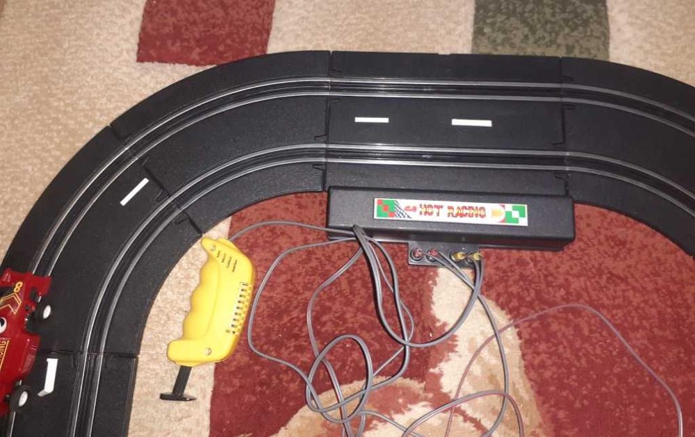 Speddy Racer - tor samochodowy