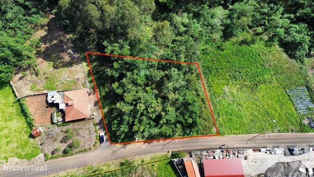 Terreno para construção em São Jorge de 1560,00 m2