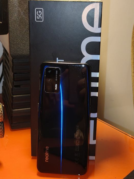 Realme GT 5G 128GB / 8GB RAM - Snapdragon 888