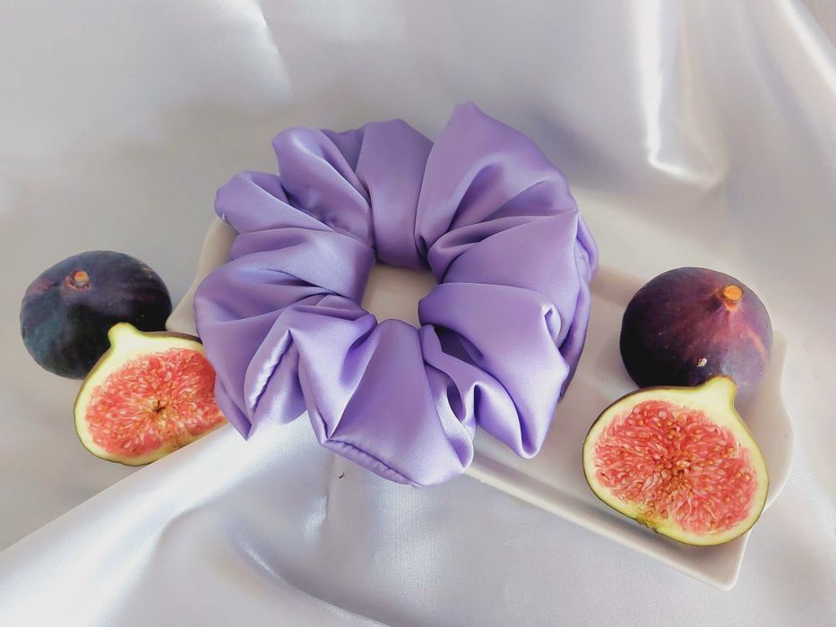 Scrunchie - gumki do włosów