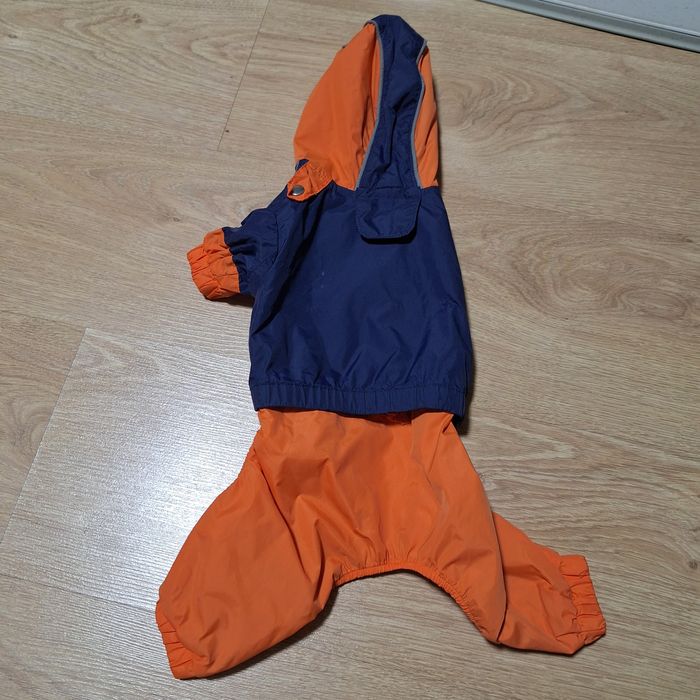 Продам комбинезон для собачки