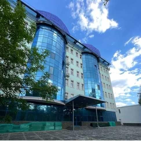 Сдам офісне приміщення. Троєщина. Можна під медцентр.