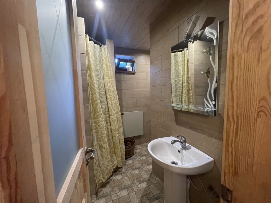 Продам будинок 120м2. Лісова Буча. 10 соток землі
