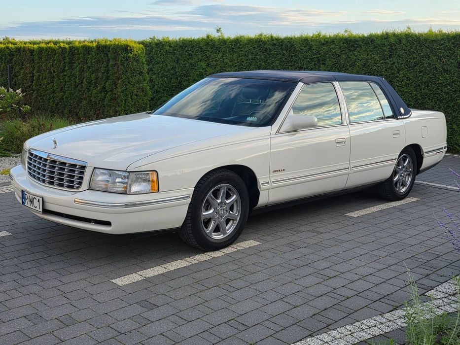 Cadillac Deville Cadillac Deville 4,6 V8 Landau tylko 177tys km
