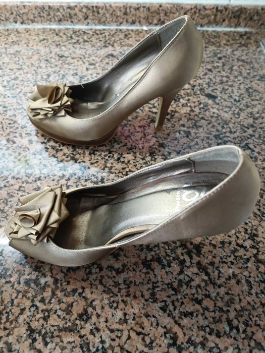 Sapatos Senhora em caixa original