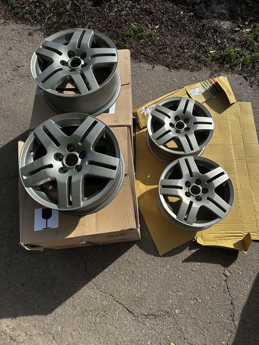 Диски r15 golf,octavia 5x100