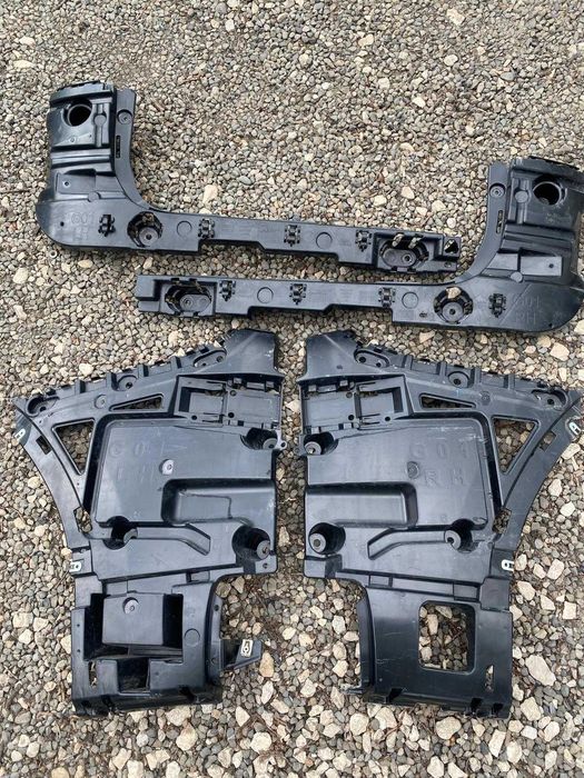 Кроншетей заднього бампера g01 x3 дорест