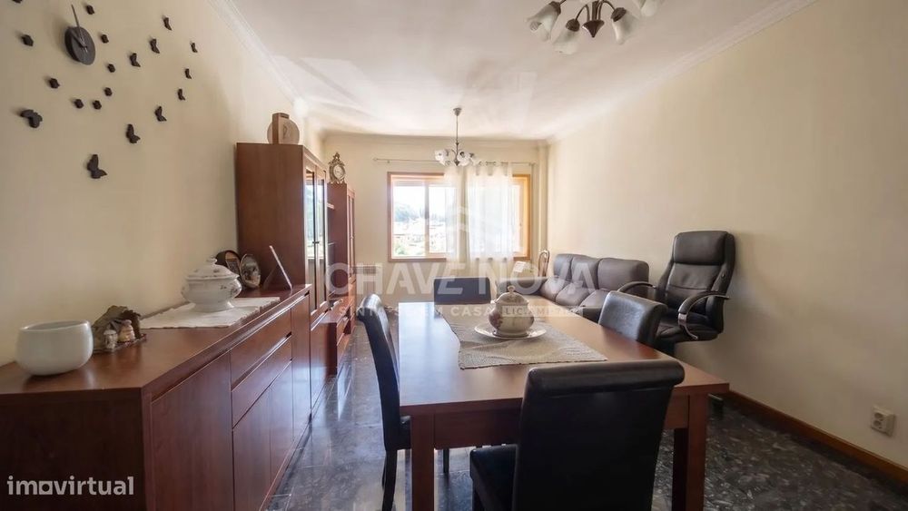 Apartamento T2 c/ Garagem Box em Ermesinde